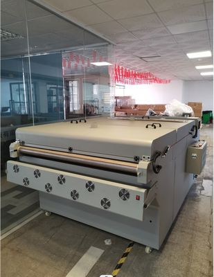 DTFプリンター乾燥機 A1サイズ 紙取りシステムと60cm作業幅